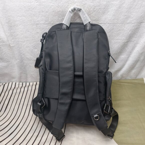 ✨POSH HOT✨ - Tumi Voyageur Backpack Women\'s Black Tactical Nylon Commuter Bag
